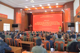 Gia Lai: Huấn luyện nghiệp vụ phòng cháy chữa cháy và CNCH cho lực lượng dân phòng. Ảnh: Hoàng Hoài
