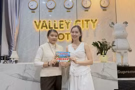 Phường Pleiku: Hơn 100 cơ sở kinh doanh công khai đường dây nóng hỗ trợ khách du lịch