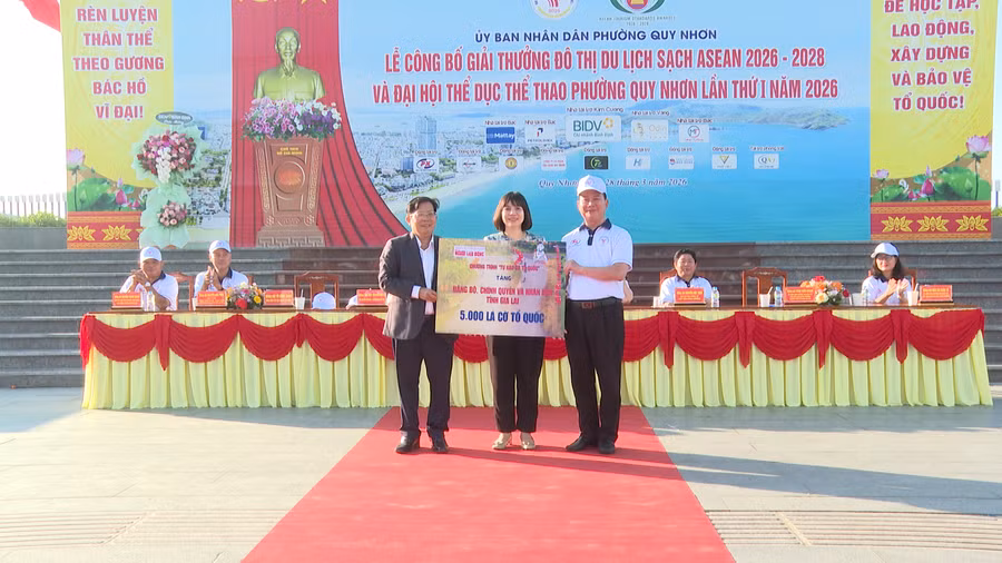 bao-nguoi-lao-dong-tang-5000-co-to-quoc-cho-phuong-quy-nhon.png
