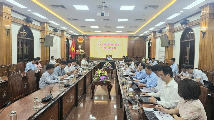 Quang cảnh cuộc họp. Ảnh: Đức Hải 1.jpg