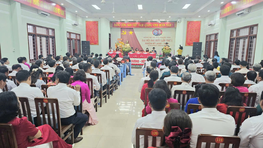 Quang cảnh đại hội. Ảnh: Đức Hải 21-1.jpg