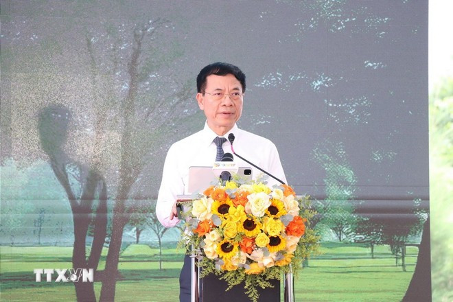 Bộ trưởng Bộ Khoa học và Công nghệ Nguyễn Mạnh Hùng phát biểu tại Lễ khởi động Dự án. (Ảnh: Khoa Chương/TTXVN) Bộ trưởng Bộ Khoa học và Công nghệ Nguyễn Mạnh Hùng phát biểu tại Lễ khởi động Dự án. (Ảnh: Khoa Chương/TTXVN)