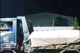 Nhức nhối nạn “cát tặc” trên sông Hà Thanh.