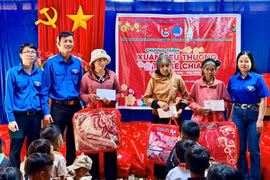 Triển khai chương trình “Xuân yêu thương - Tết sẻ chia” năm 2026 tại xã Vĩnh Sơn