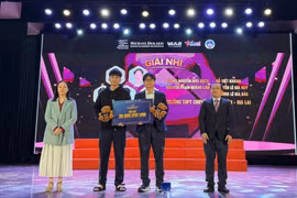 Học sinh THPT chuyên Lê Quý Đôn (Gia Lai) đoạt giải nhì Cuộc thi Trí tuệ nhân tạo Việt Nam 2025