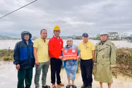 Gia Lai: Hơn 1 tỷ đồng hỗ trợ cho gia đình có người tử vong và thiệt hại do mưa lũ