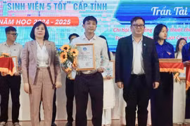 Những “Sinh viên 5 tốt” cấp tỉnh năm học 2024-2025 bền bỉ học tập, sáng tạo, cống hiến