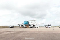 Đề nghị tăng cường các chuyến bay đến Cảng Hàng không Phù Cát và Cảng Hàng không Pleiku