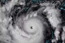 Bão SINLAKU đang tiếp tục mạnh lên, có thể đạt cấp siêu bão