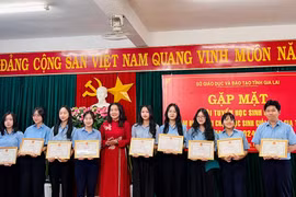Gia Lai gặp mặt đội tuyển dự thi học sinh giỏi quốc gia THPT năm học 2024-2025