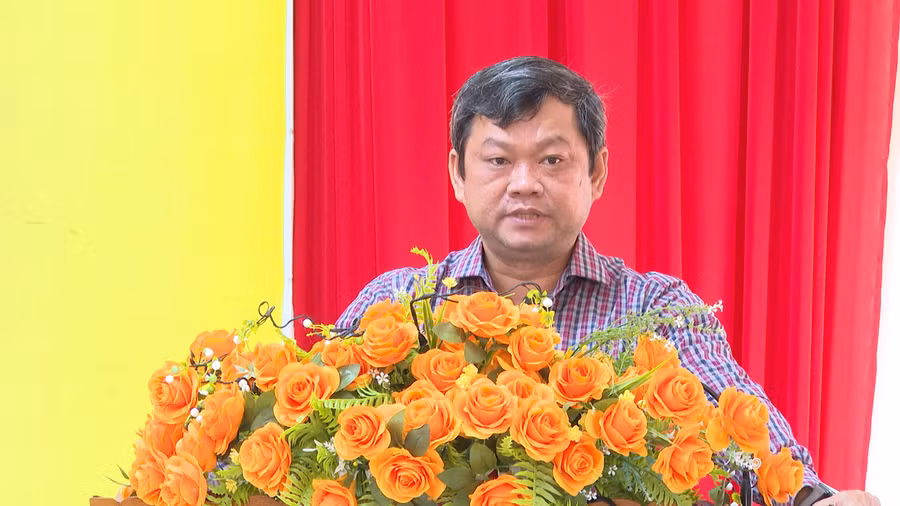 Ông Trần Kim Kha - Giám đốc Sở Khoa học và Công nghệ tỉnh Gia Lai trình bày chương trình hành động. Ảnh: X.Đ