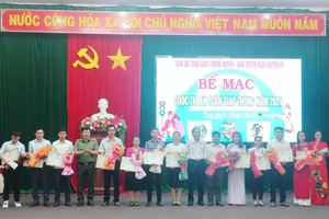 Kbang trao giải cuộc thi “An toàn giao thông” năm 2024