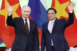 Thủ tướng Phạm Minh Chính hội kiến Tổng thống Nga Vladimir Putin