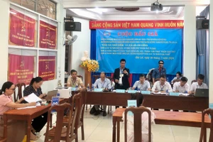 Trung tâm Phát triển quỹ đất TP. Pleiku phối hợp với doanh nghiệp đấu giá tư nhân Đại Phát tổ chức đấu giá 29 lô đất tại khu suối Hội Phú (TP. Pleiku). Ảnh: Lê Nam