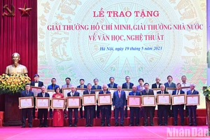 Nghệ sĩ ưu tú Quang Tâm được trao Giải thưởng Nhà nước về văn học nghệ thuật