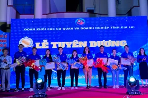 Khai mạc hội trại “Thanh niên sáng tạo-Tiên phong chuyển đổi số”