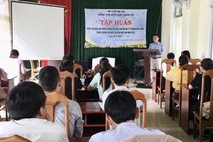 Gia Lai: Tập huấn phòng-chống HIV/AIDS cho cán bộ y tế 