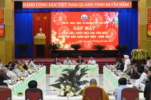 Gia Lai: Gặp mặt thân mật chức sắc, chức việc tôn giáo