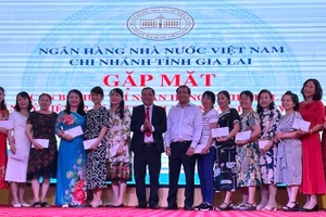 Gia Lai: Gặp mặt thân mật 269 cán bộ hưu trí ngành Ngân hàng