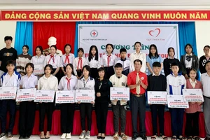 Quỹ Thiện Tâm đồng hành cùng học sinh, sinh viên nghèo