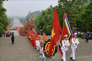 Không khí linh thiêng ngày chính lễ Giỗ Tổ Hùng Vương