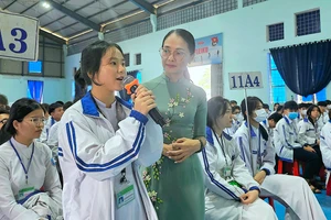 Trường THPT Pleiku giúp học sinh nắm bắt xu hướng nghề nghiệp