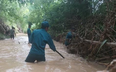 Kon Tum: Đi bắt ếch trong đêm, 2 cha con bị nước cuốn tử vong 