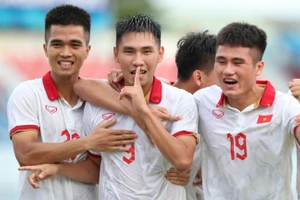 Thắng dễ U23 Lào, U23 Việt Nam khởi đầu thuận lợi tại U23 Đông Nam Á 2023