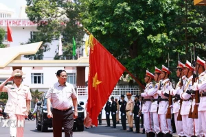 Thủ tướng Phạm Minh Chính thăm các lực lượng vũ trang tỉnh Đắk Lắk