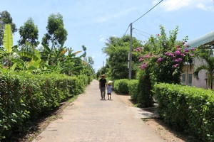 Làng Lợk chuyển mình