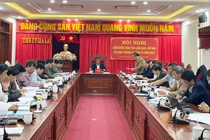 Cơ hội để cán bộ, đảng viên “tự soi, tự sửa”