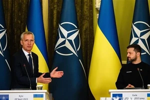 NATO khẳng định sự ủng hộ đối với chính phủ Ukraine