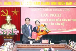 Trao quyết định bổ nhiệm ông Đặng Văn Dũng giữ chức Phó Trưởng Ban Nội chính Trung ương 