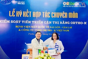 Chuyển giao kỹ thuật điều trị tật khúc xạ không phẫu thuật cho BV Mắt quốc tế Sài Gòn-Gia Lai 