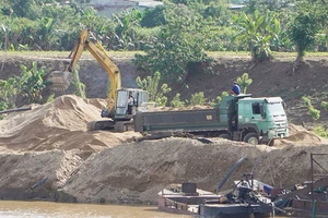 Nguy cơ thất thoát tài nguyên khoáng sản: Khó khăn trong quản lý, giám sát