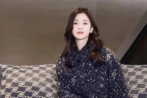 Song Hye Kyo khoe nhan sắc 'sang xịn' dù đã U40