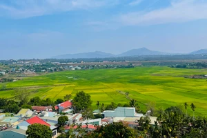 Những miệng núi lửa âm ở Pleiku