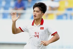 Thắng đậm U23 Malaysia, U23 Việt Nam vào chung kết U23 Đông Nam Á