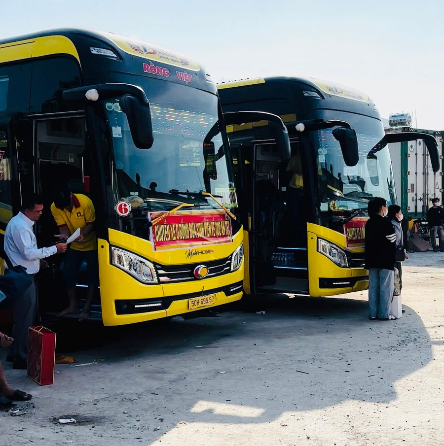 1-xe-rong-viet.jpg