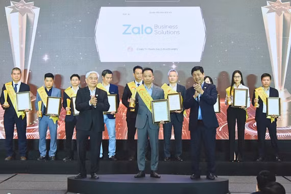 Cúp vàng Sao Khuê 2026 vinh danh nền tảng Zalo ở hạng mục công nghệ số.