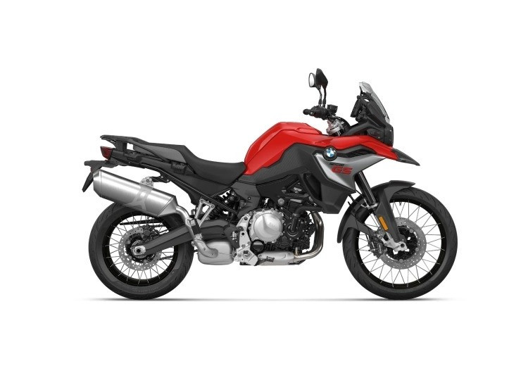 Thiết kế đầu xe đặc trưng với đèn pha LED bất đối xứng – đậm chất BMW Motorrad. Ảnh: S.T p90393516-lowres-bmw-f-850-gs-07-2020.jpg