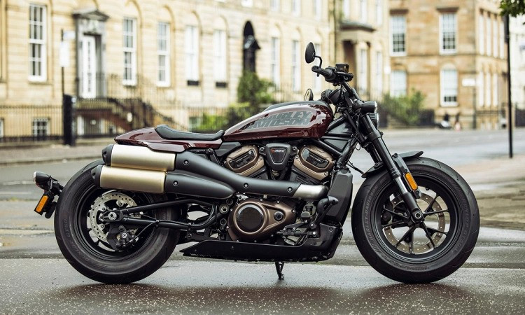 Sportster S sở hữu thiết kế đậm chất cơ bắp Mỹ, kết hợp giữa cổ điển và hiện đại. Ảnh:S.T avatar-bai-2021-harley-davidson-sport-5260-6405-1626339501.jpg