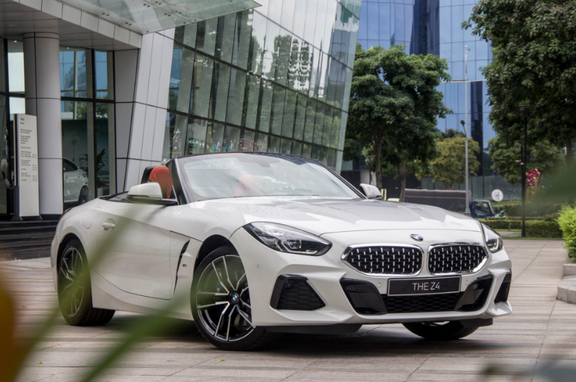 Thiết kế mui trần mềm cổ điển – đóng/mở chỉ trong 10 giây. Ảnh: S.T bmw-37.png