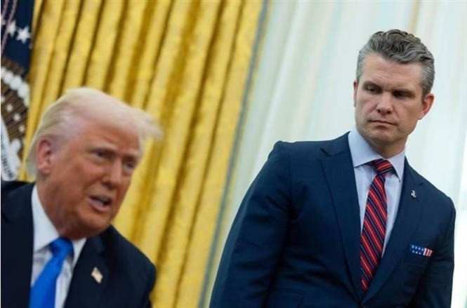 trump-hegseth.jpg