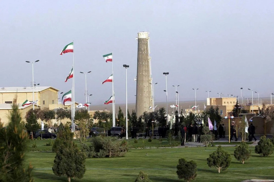 Nhà máy hạt nhân Natanz của Iran (năm 2007). Ảnh: Reuters 1207177jpeg.jpg