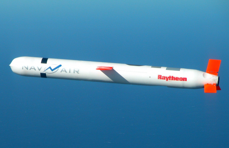 Ảnh minh họa tên lửa Tomahawk. tomahawkblockivcruisemissile-cro.jpg