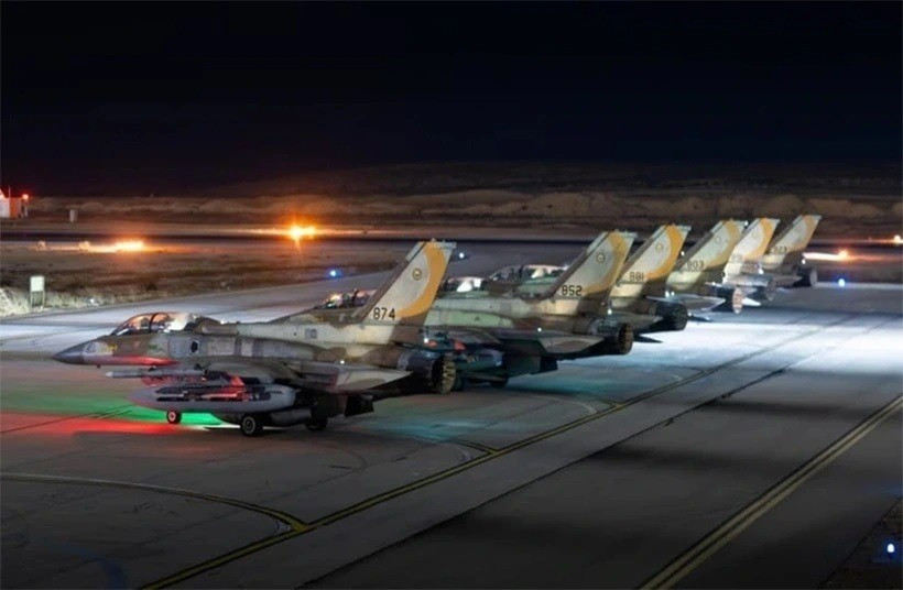 phi-doi-f-16-israel-chuan-bi-tan.jpg