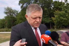 Thủ tướng Slovakia "phản pháo" trước đe dọa từ Thủ tướng Đức