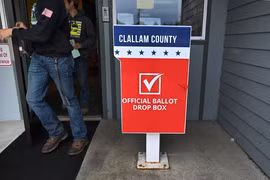 Khoảng 16 tỷ USD cho cuộc bầu cử tổng thống, dân Mỹ tin kết quả sớm được công bố 