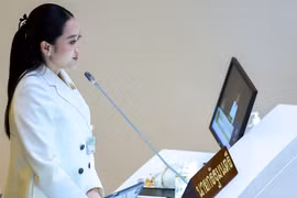 Thủ tướng Thái Lan vượt qua cuộc bỏ phiếu bất tín nhiệm